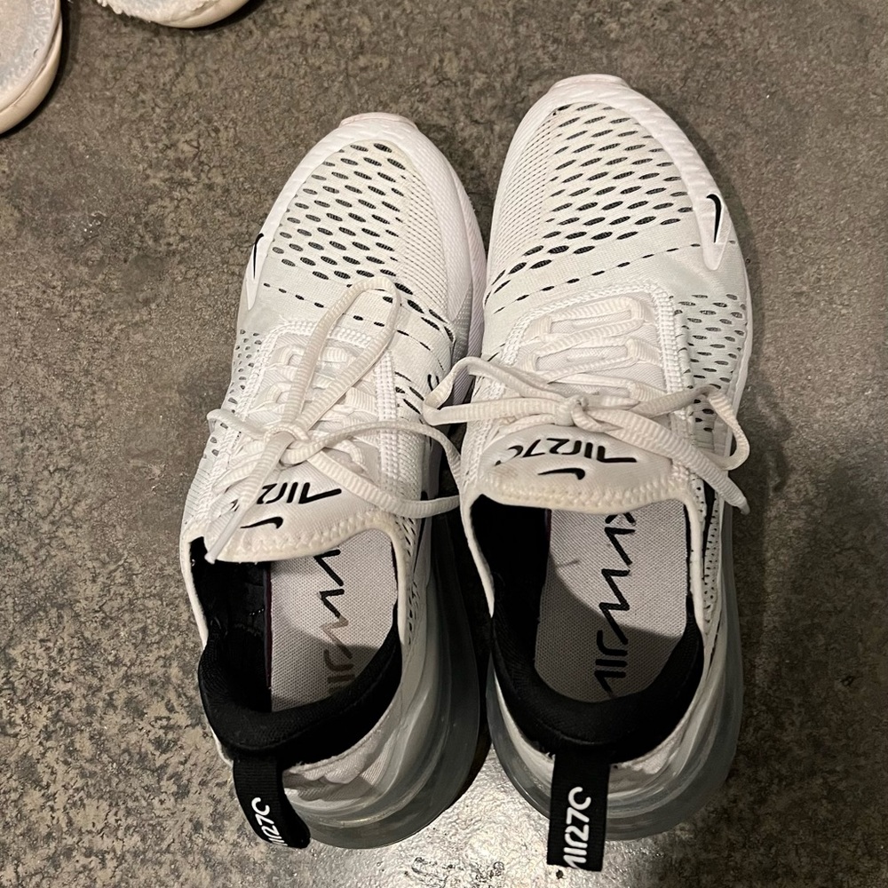 Women’s Nike 270